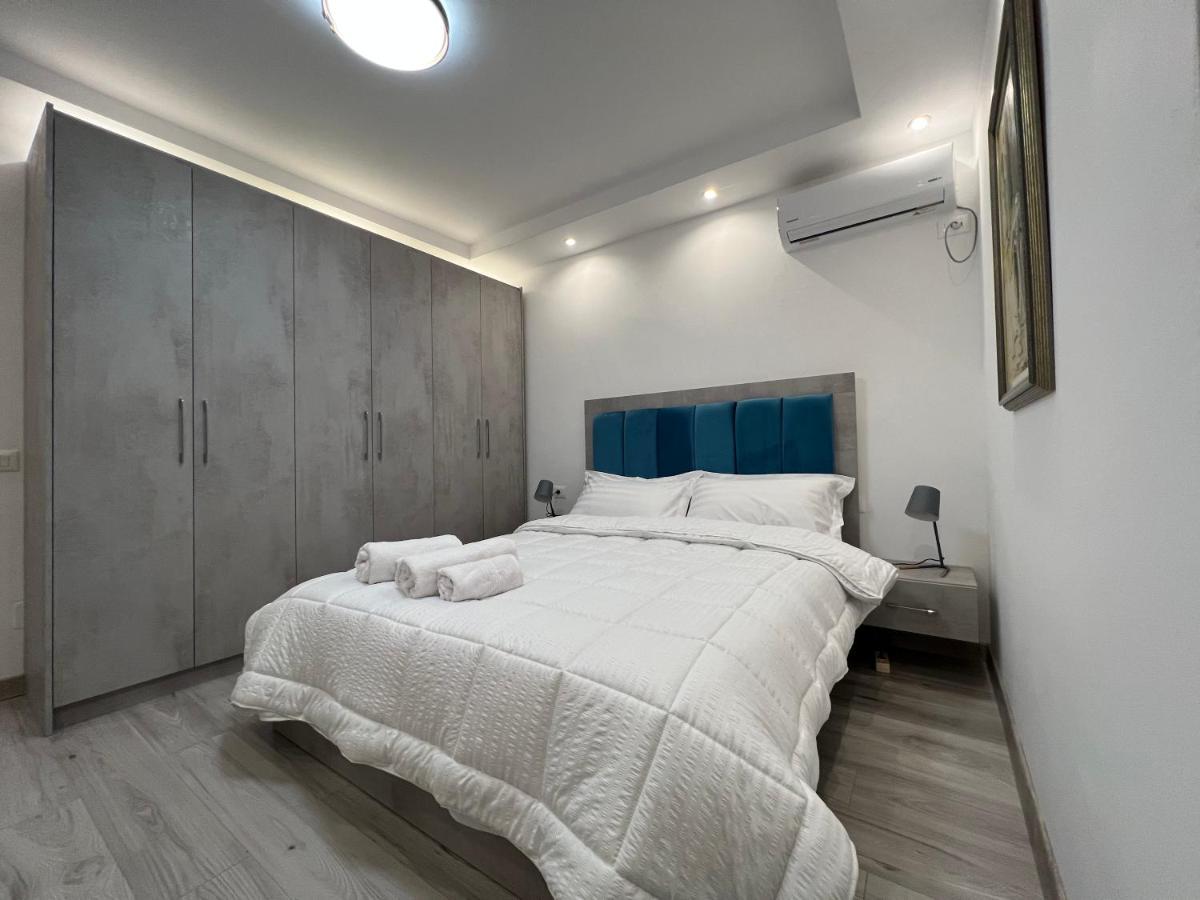 Apartment Tirana On Myslym Shyri Exterior foto